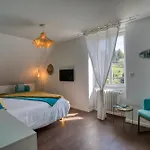 O'myosotis - 400m Centre Historique - Parking Gratuit - Piscine Et Jardin Nocleg ze śniadaniem 4*