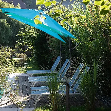 Bed and breakfast O'myosotis - 400m Centre Historique - Parking Gratuit - Piscine Et Jardin Sarlat