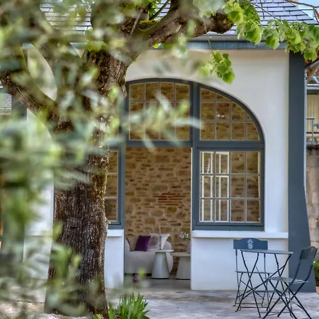 O'myosotis - 400m Centre Historique - Parking Gratuit - Piscine Et Jardin Sarlat