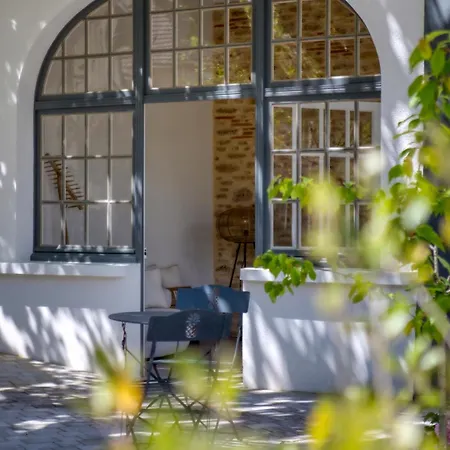 O'myosotis - 400m Centre Historique - Parking Gratuit - Piscine Et Jardin