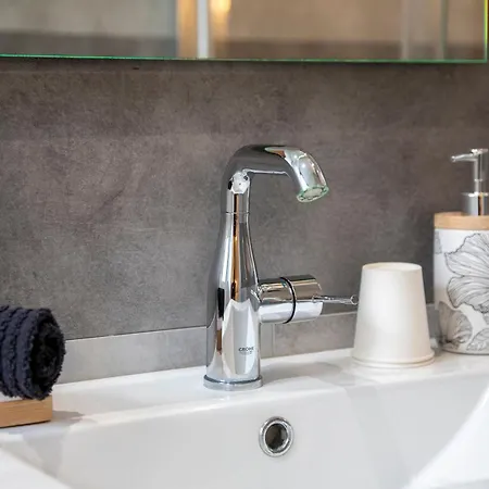 O'myosotis - 400m Centre Historique - Parking Gratuit - Piscine Et Jardin 4* Sarlat-la-Canéda