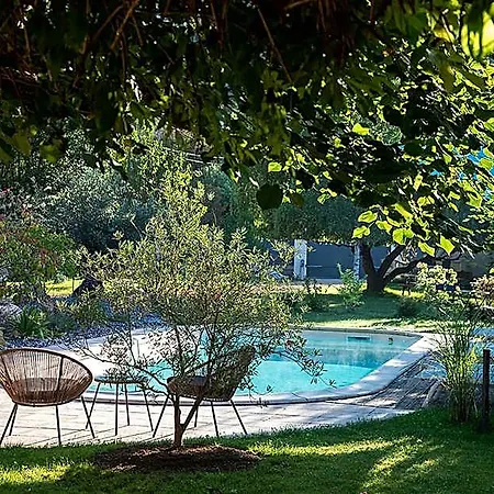 O'myosotis - 400m Centre Historique - Parking Gratuit - Piscine Et Jardin Frühstückspension Sarlat